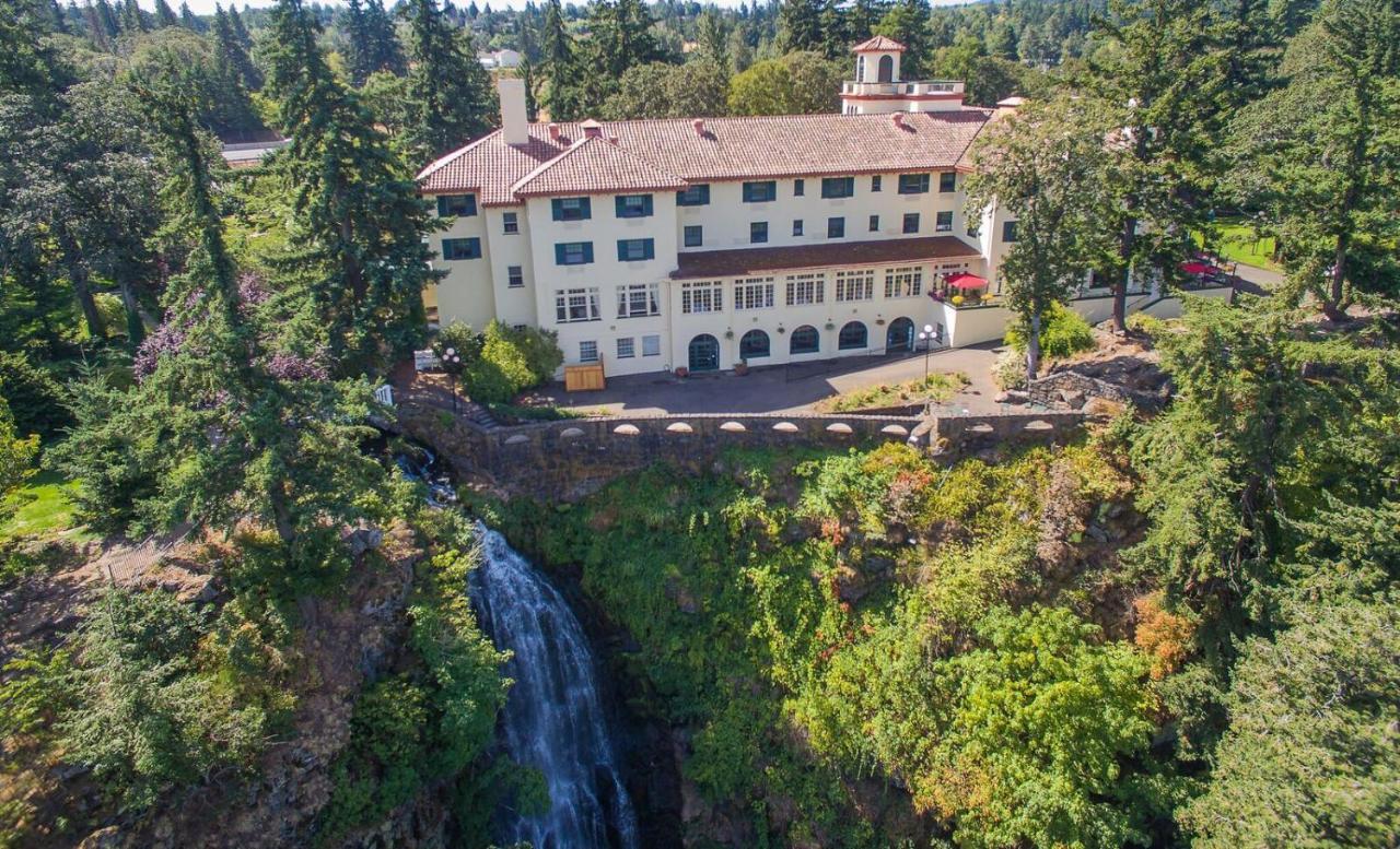 Columbia Gorge Hotel & Spa ฮูดริเวอร์ ภายนอก รูปภาพ