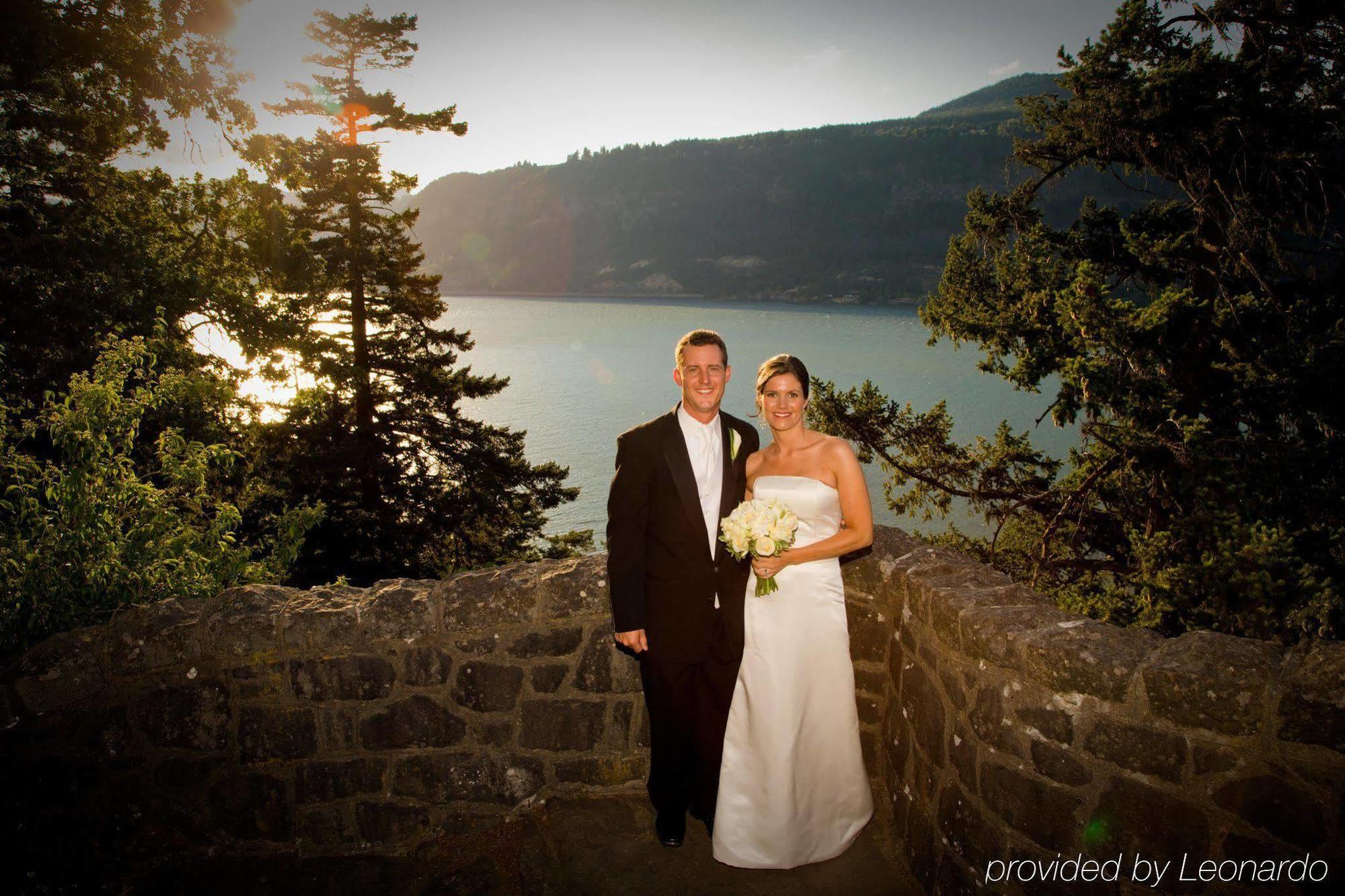 Columbia Gorge Hotel & Spa ฮูดริเวอร์ ภายนอก รูปภาพ