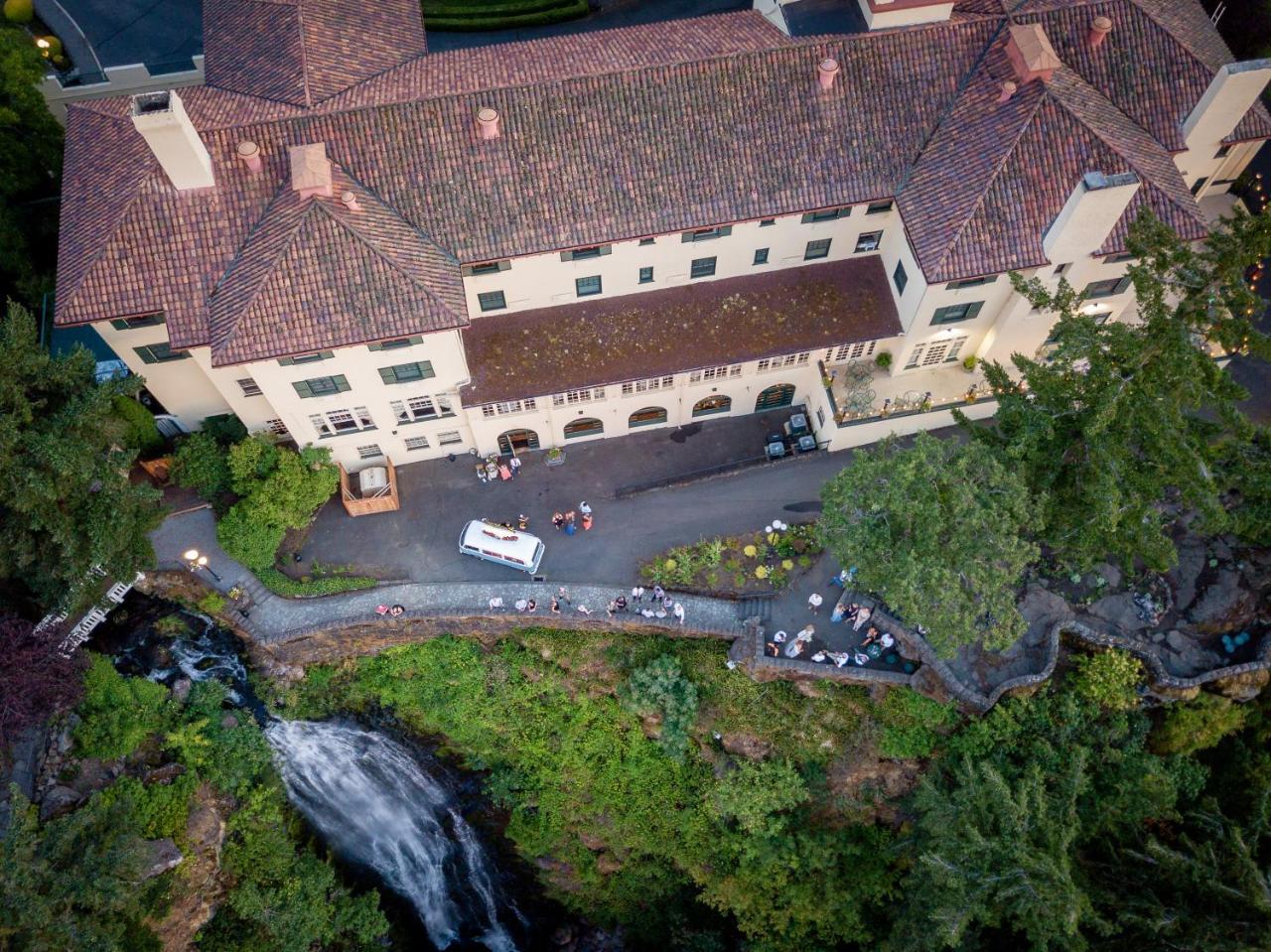 Columbia Gorge Hotel & Spa ฮูดริเวอร์ ภายนอก รูปภาพ